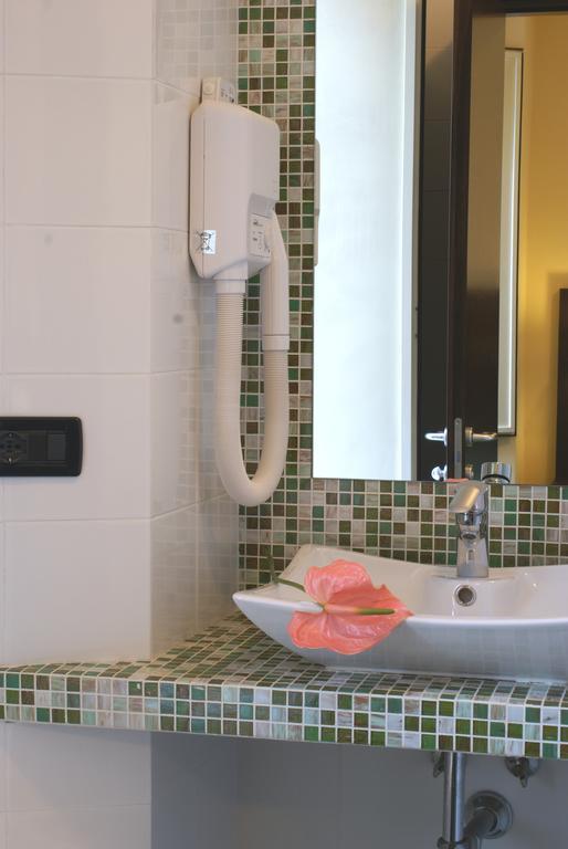 Hotel Versailles Rome Bilik gambar