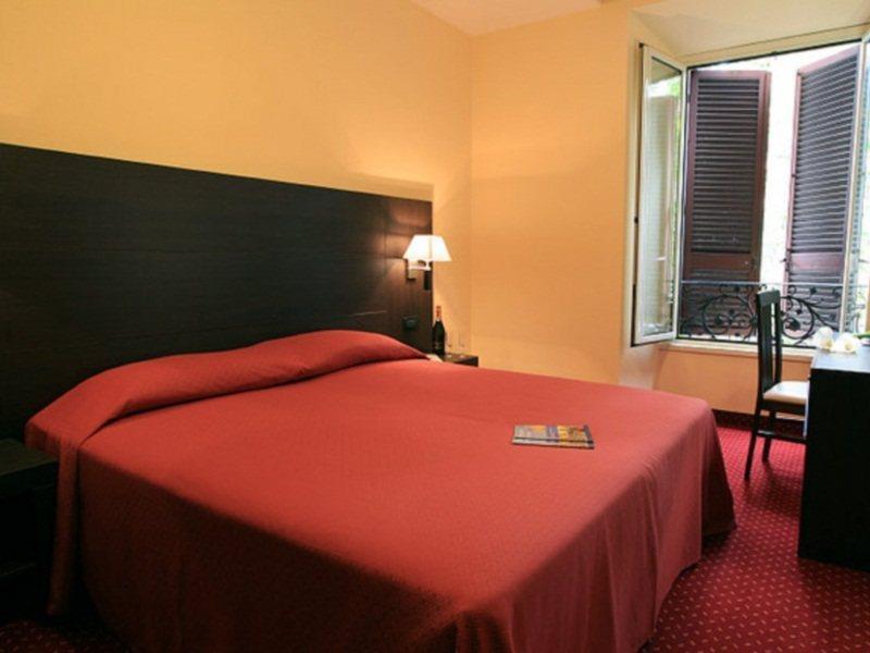 Hotel Versailles Rome Luaran gambar