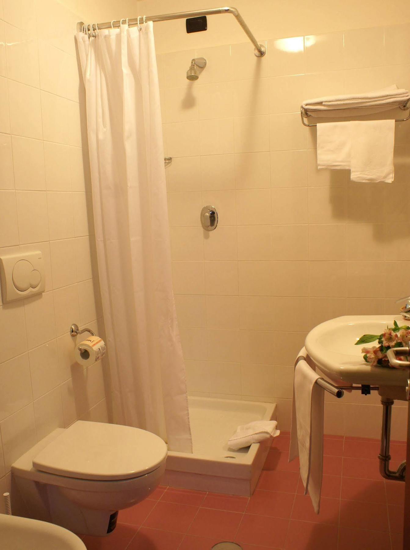 Hotel Versailles Rome Luaran gambar