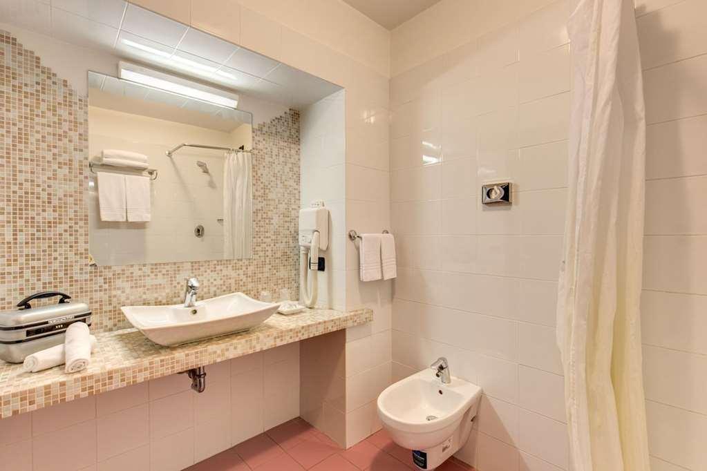 Hotel Versailles Rome Bilik gambar